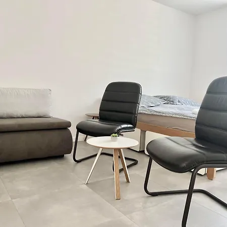 2 Moderne 19 A 95 V Sukromi V Centre Mesta *