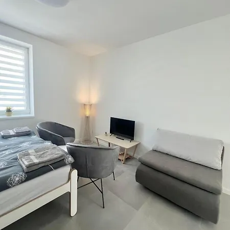 2 Moderne 19 A 95 V Sukromi V Centre Mesta * Turcianske Teplice