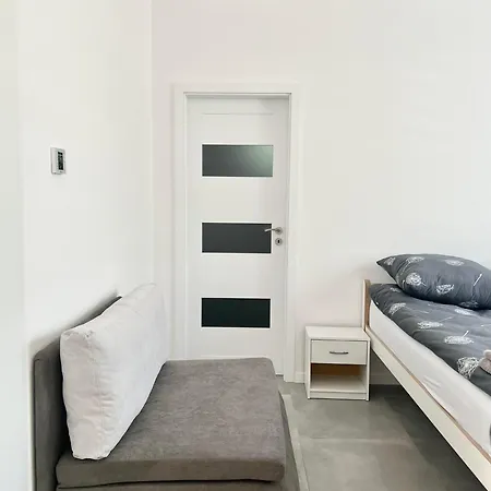 2 Moderne 19 A 95 V Sukromi V Centre Mesta