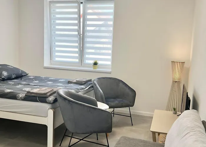 2 Moderne 19 A 95 V Sukromi V Centre Mesta *